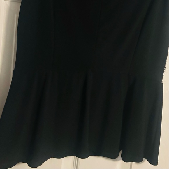 Perceptions 2-Piece Set Sleeveless Top w/Detail, Wide Leg Elastic Waist Pants 12 - Picture 6 of 11